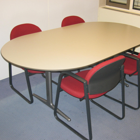 Ahrend Mehes vergadertafel 180 x 120 cm Ahrend Mehes vergadertafel 180 x 120 cm