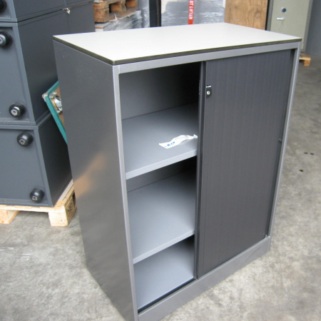 Ahrend roldeurkast 110 cm hoog  kleur zilvergrijs