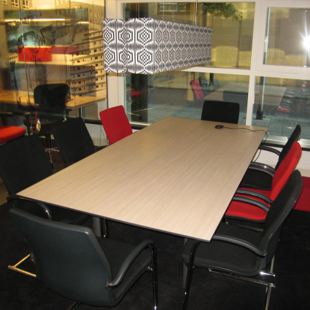 Ahrend 500 vergadertafel 220 x 110 cm Ahrend 500 vergadertafel 220 x 110 cm