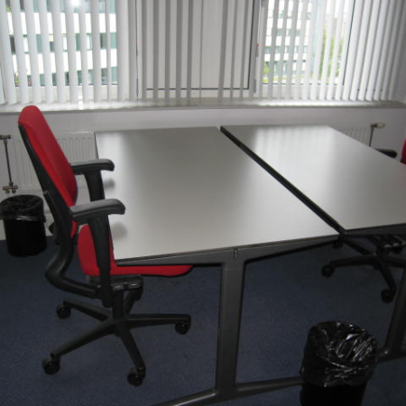 Ahrend Mehes bureau 160 x 80 cm Ahrend Mehes bureau 160 x 80 cm