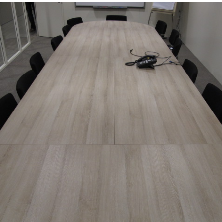 Ahrend Mehes vergadertafel 480 x 160 cm Ahrend Mehes vergadertafel 480 x 160 cm