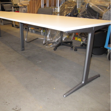 Ahrend Mehes workbench 480 x 80 cm