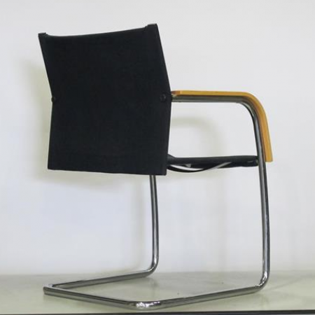 Vitra AC 3 sledestoel zwart Vitra AC 3 sledestoel zwart