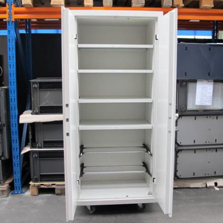 Polifer 1950 2-deurskast 195 cm hoog wit Polifer 1950 2-deurskast 195 cm hoog wit