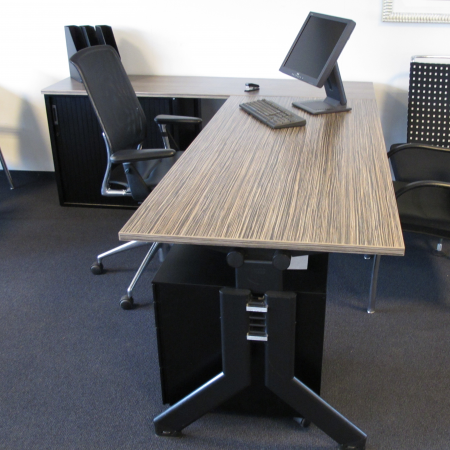 Kembo System hoekbureau 230 x 170 cm Kembo System hoekbureau 230 x 170 cm