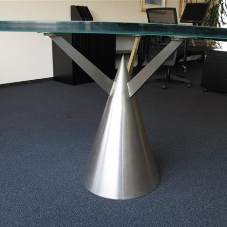 Vitra/Tecno vergadertafel doorsnede 150 cm Vitra/Tecno vergadertafel doorsnede 150 cm