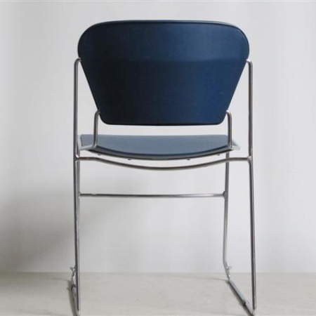 Charles O. Perry Stack Chair sledestoel Charles O. Perry Stack Chair sledestoel