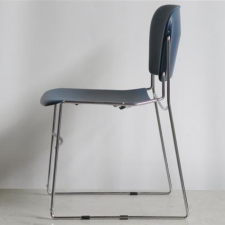 Charles O. Perry Stack Chair sledestoel Charles O. Perry Stack Chair sledestoel