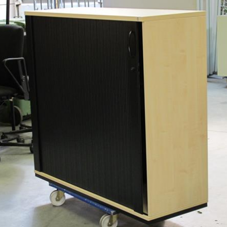 König en Neurath roldeurkast 110 cm hoog König en Neurath roldeurkast 110 cm hoog