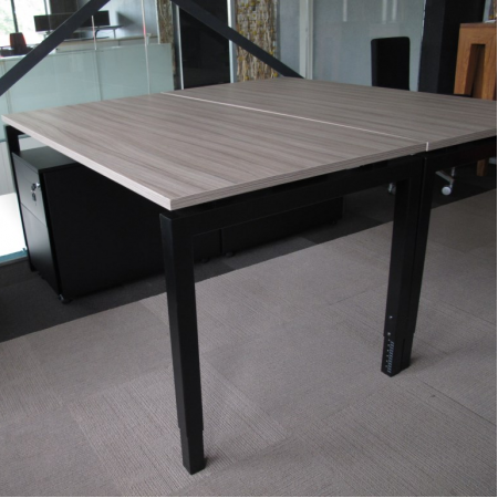 Kwadrant bureau 160 x 80 cm Kwadrant bureau 160 x 80 cm