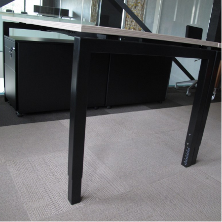 Kwadrant bureau 160 x 80 cm