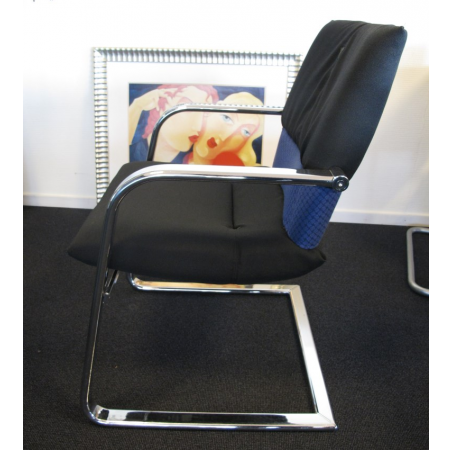 Vitra Ypsilon Bellini sledestoel zwart Vitra Ypsilon Bellini sledestoel zwart