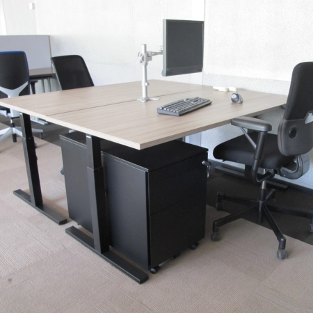 Madeko Office bureau 160 x 80 cm met licht zebrano bureaublad Madeko Office bureau 160 x 80 cm met licht zebrano bureaublad