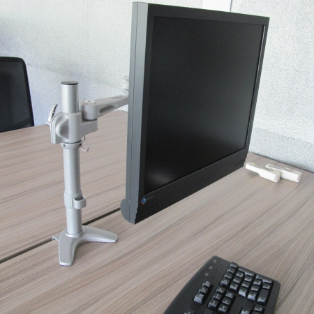 Newstar monitorarm zilvergrijs Newstar monitorarm zilvergrijs