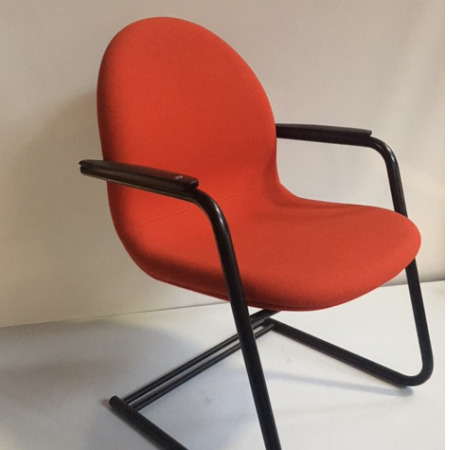 Gispen sledestoel oranje Gispen sledestoel oranje