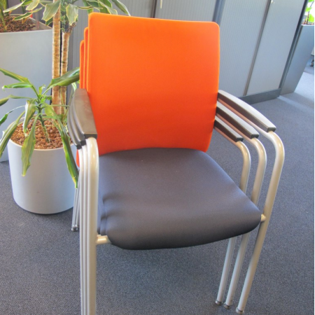 Comforto D 5586 vergaderstoel Comforto D 5586 vergaderstoel