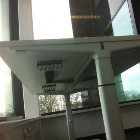 Ahrend Mehes bureau 180 x 90 cm Ahrend Mehes bureau 180 x 90 cm