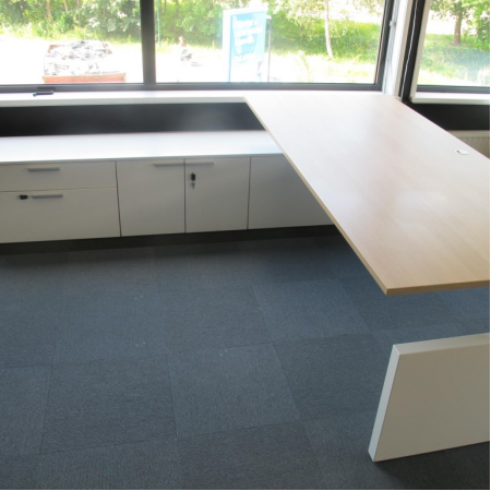 Vepa Step 3 directiebureau 220 x 100 cm Vepa Step 3 directiebureau 220 x 100 cm