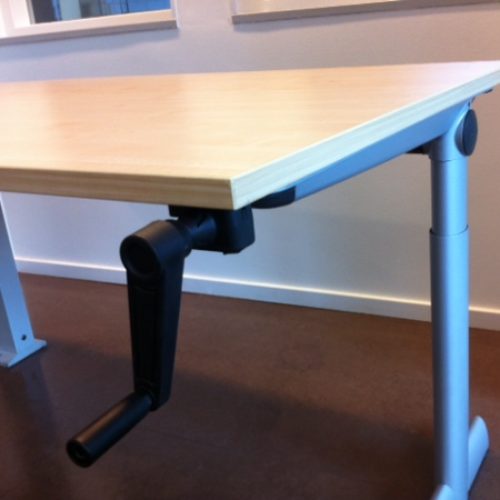 Ahrend 500 slingerbureau 180 x 80 cm Ahrend 500 slingerbureau 180 x 80 cm