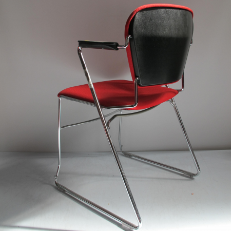 Artifort projectstoel rood Artifort projectstoel rood