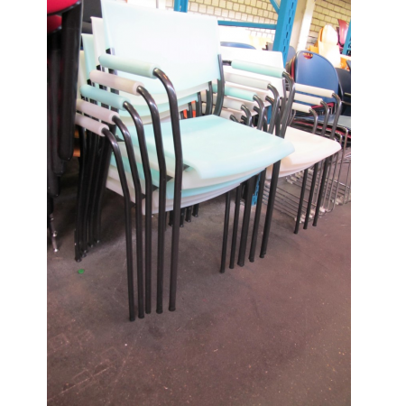 Ahrend 460 stapelstoel wit Ahrend 460 stapelstoel wit