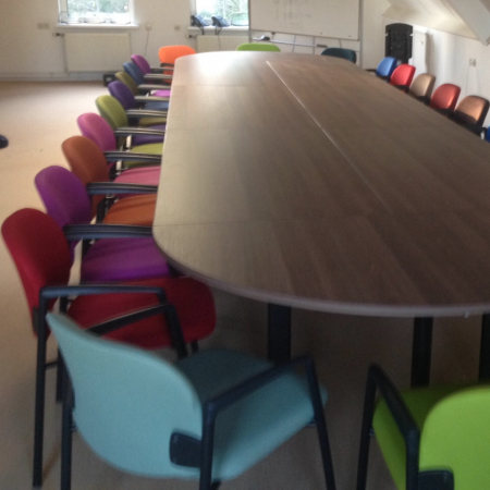 Ahrend 320 vergaderstoel Camira Advantage Ahrend 320 vergaderstoel Camira Advantage
