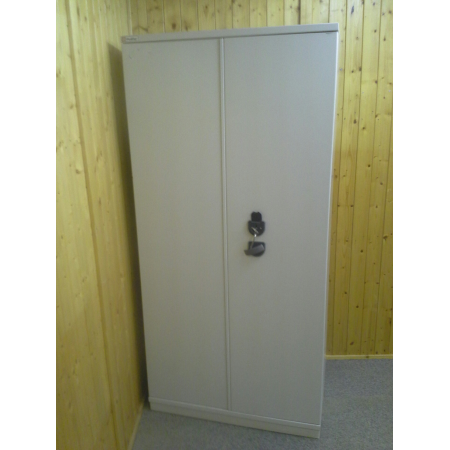 Polifer brandvertragende kast 95x50x195 cm Polifer brandvertragende kast 95x50x195 cm
