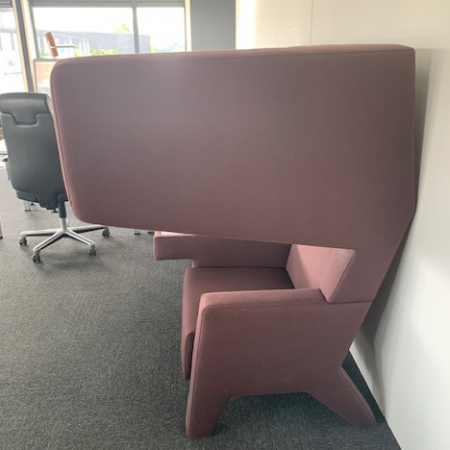 Prooff Ear fauteuil van Jurgen Bey Prooff Ear fauteuil van Jurgen Bey