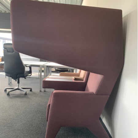 Prooff Ear fauteuil van Jurgen Bey Prooff Ear fauteuil van Jurgen Bey