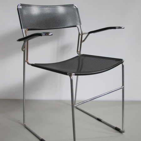 Retro design stalen sledestoel Retro design stalen sledestoel
