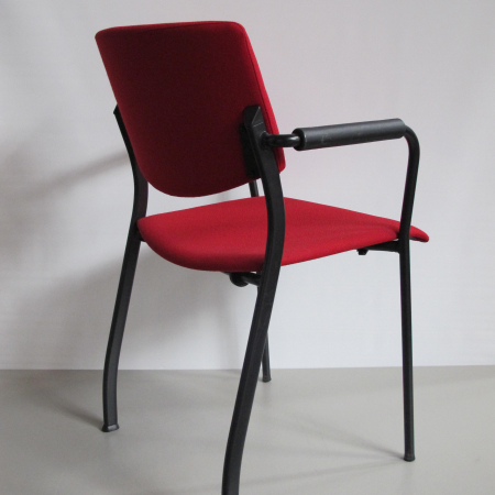 Ahrend 460 4-poots stoel nieuw gestoffeerd Ahrend 460 4-poots stoel nieuw gestoffeerd