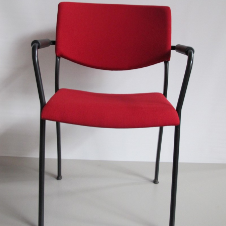 Ahrend 460 4-poots stoel nieuw gestoffeerd Ahrend 460 4-poots stoel nieuw gestoffeerd