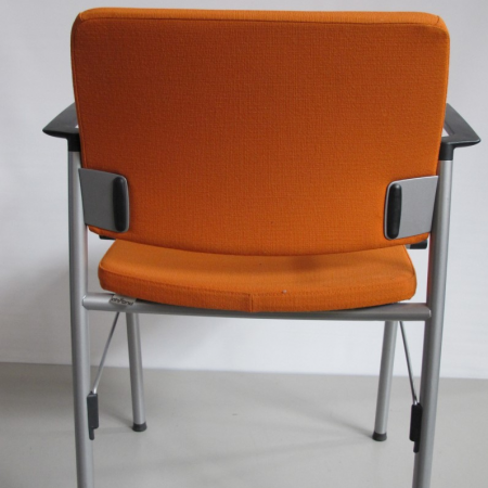 Ahrend 312 bezoekersstoel stapelbaar Ahrend 312 bezoekersstoel stapelbaar