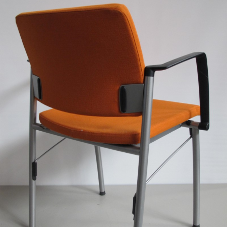 Ahrend 312 bezoekersstoel stapelbaar Ahrend 312 bezoekersstoel stapelbaar