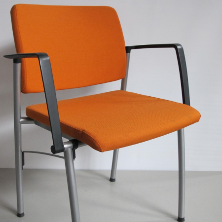 Ahrend 312 bezoekersstoel stapelbaar Ahrend 312 bezoekersstoel stapelbaar
