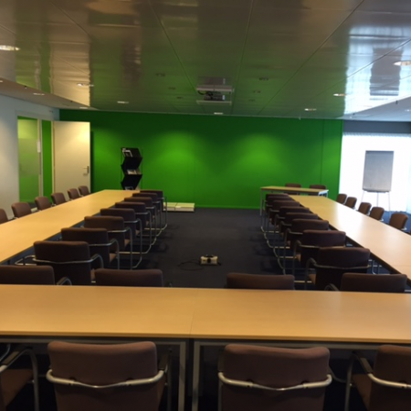 Complete vergaderkamer inrichting De Valk en Lande Cole Complete vergaderkamer inrichting De Valk en Lande Cole
