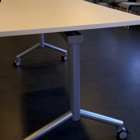 Kwadrant klaptafel nieuw Kwadrant klaptafel nieuw