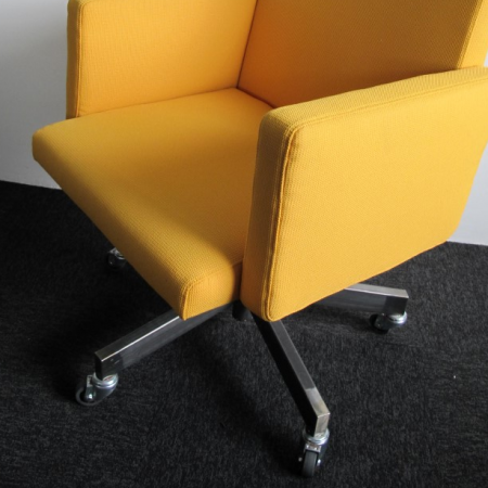 Lensvelt AVL Office Chair nieuw gestoffeerd Lensvelt AVL Office Chair nieuw gestoffeerd