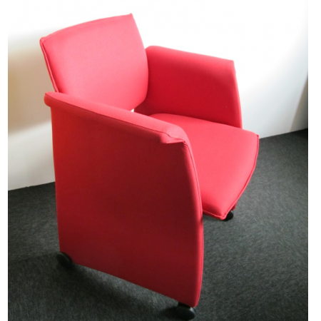 Ahrend 265 bezoekersstoel nieuw gestoffeerd rood Ahrend 265 bezoekersstoel nieuw gestoffeerd rood