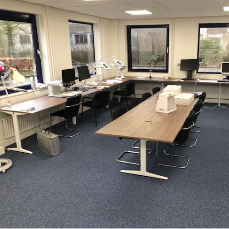 Ahrend Mehes workbench met vergadertafel Ahrend Mehes workbench met vergadertafel