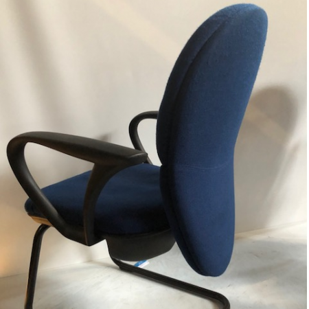 Sledestoel blauw gestoffeerd Sledestoel blauw gestoffeerd