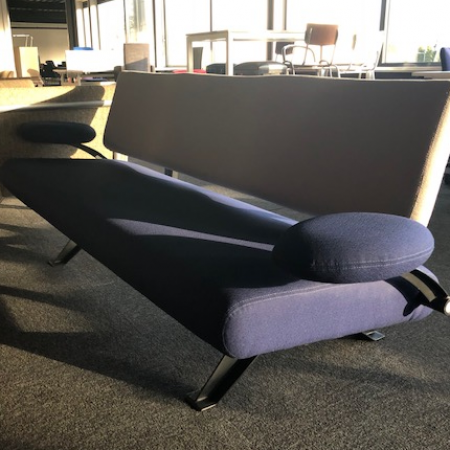 Design bank in 2 kleuren Design bank in 2 kleuren