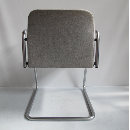Designstoel rvs geborsteld frame Designstoel rvs geborsteld frame