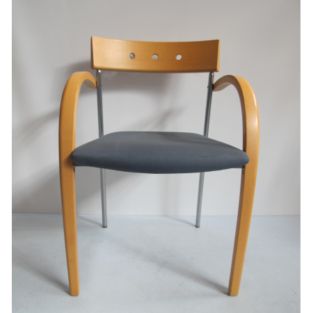 Tonon vergaderstoel blauw Tonon vergaderstoel blauw