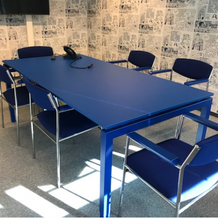 Kwadrant vergadertafel, blauw Kwadrant vergadertafel, blauw