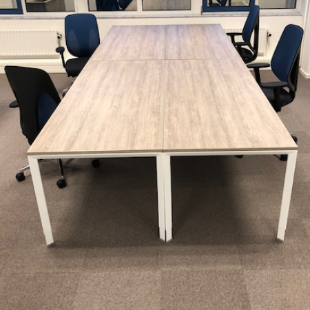 Ahrend 700 vergadertafel Ahrend 700 vergadertafel