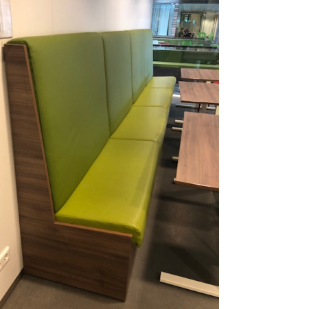 Kwadrant treinbank 360 x 140 cm, nieuw Kwadrant treinbank 360 x 140 cm, nieuw