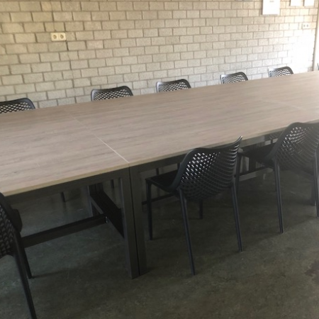 Kwadrant horeca tafel