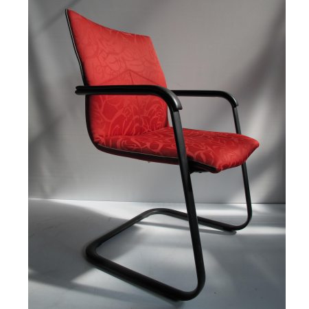Artifort sledestoel rood Artifort sledestoel rood