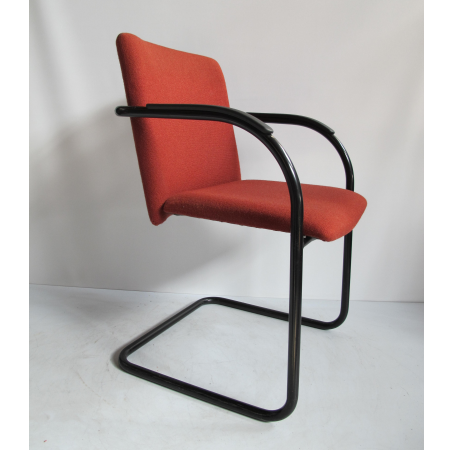 Lande Cole vergaderstoel terra cotta Lande Cole vergaderstoel terra cotta